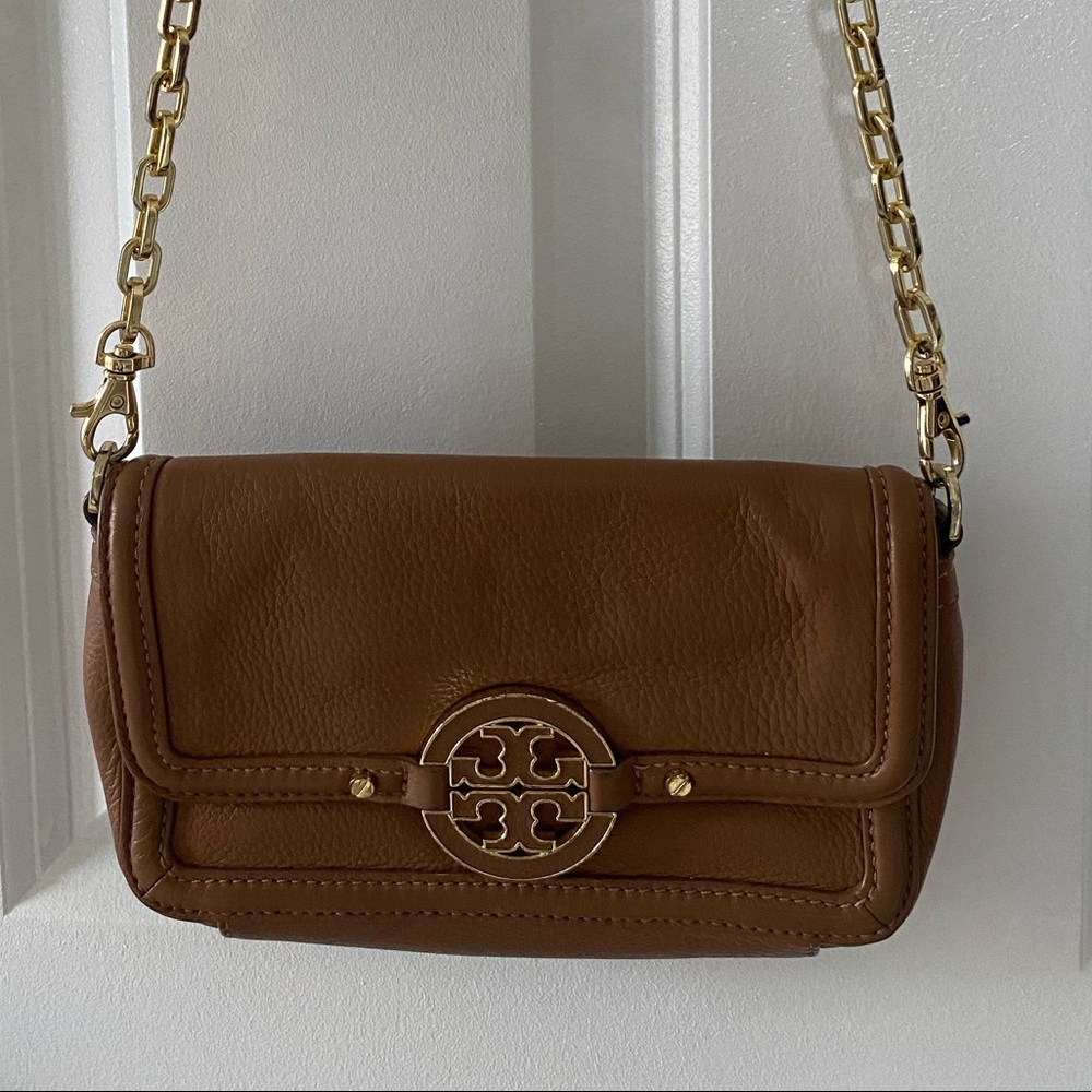 Tory Burch Amanda Chain Crossbody Bag